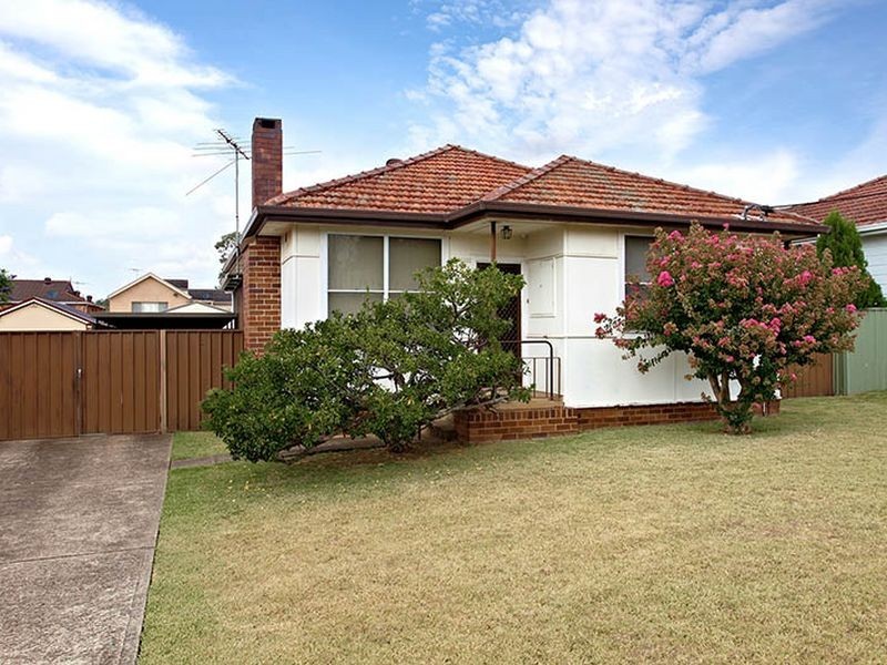 12 Astley Avenue, Padstow NSW 2211