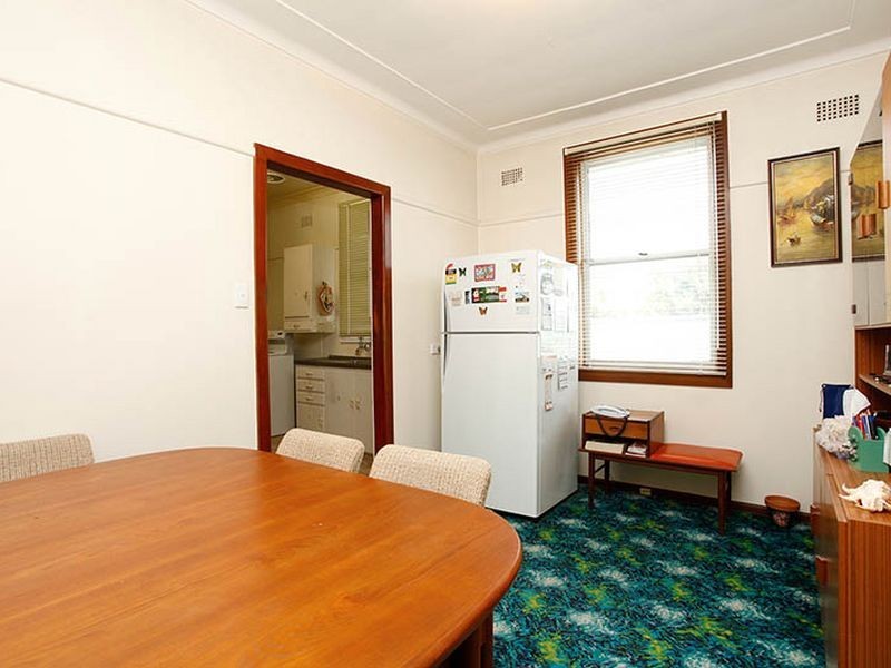 12 Astley Avenue, Padstow NSW 2211