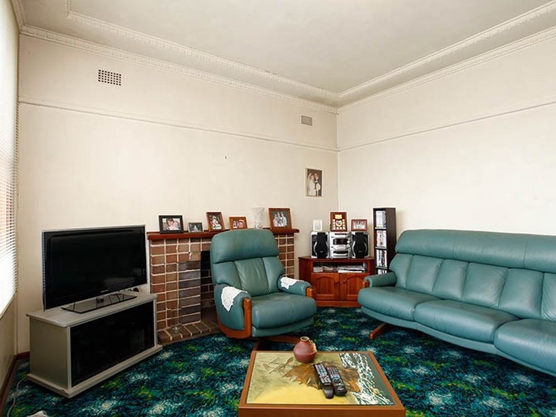 12 Astley Avenue, Padstow NSW 2211