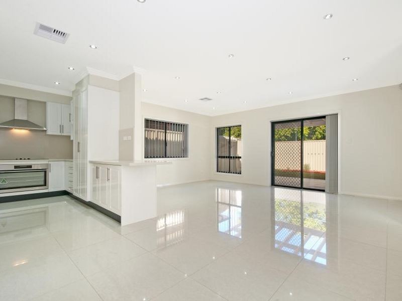 85 Picnic Point Road, Panania NSW 2213