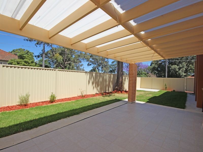 85 Picnic Point Road, Panania NSW 2213