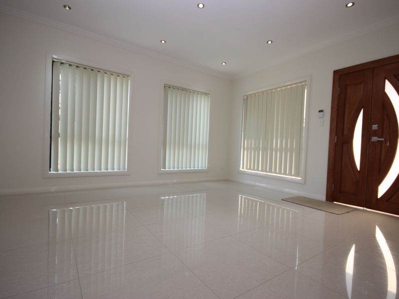 85 Picnic Point Road, Panania NSW 2213