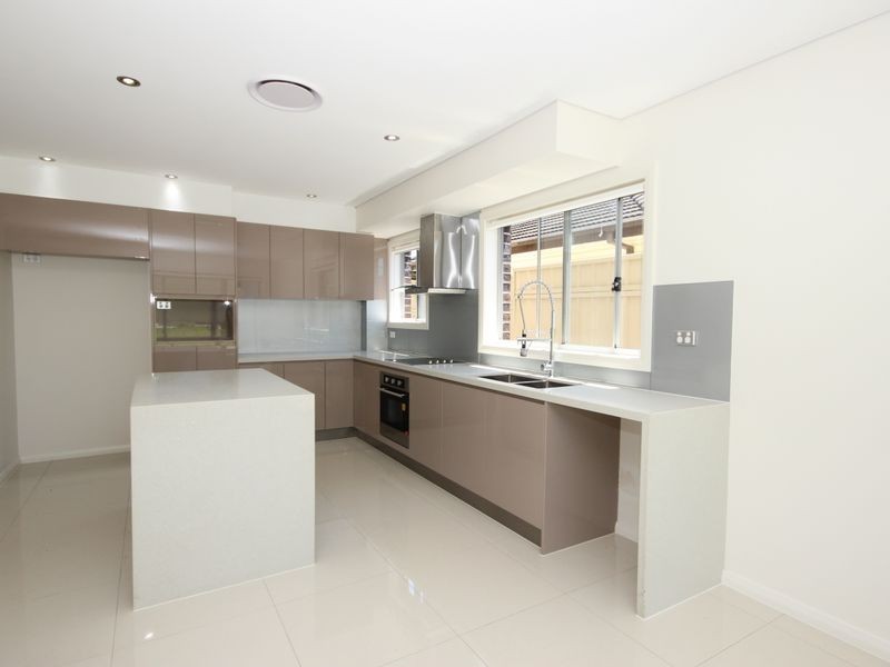 40 Sandakan Road, Revesby Heights NSW 2212