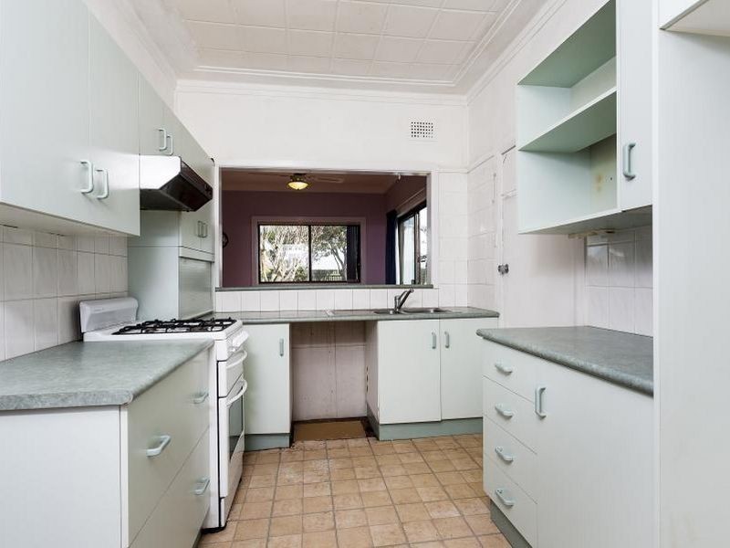 98 Doyle Road, Revesby NSW 2212