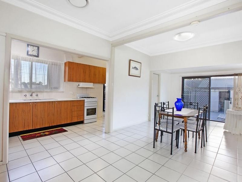 39 Gibson Avenue, Padstow NSW 2211