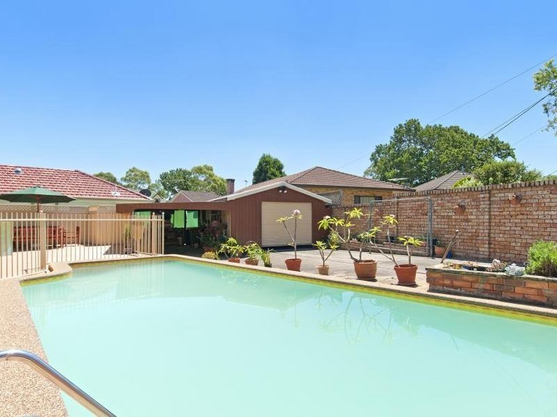 7 Wyalong Street, Panania NSW 2213