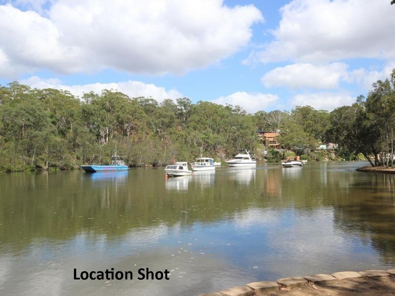 22 Carinya Road, Picnic Point NSW 2213