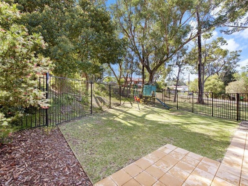 9 Henry Kendall Avenue, Padstow Heights NSW 2211
