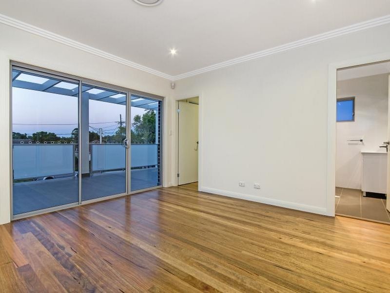 7 Robb Street, Revesby NSW 2212