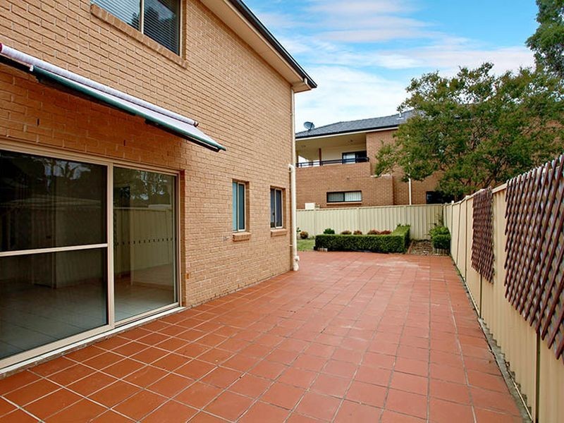 16b Sphinx Avenue, Padstow NSW 2211