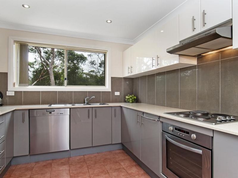 11/879 Henry Lawson Drive, Picnic Point NSW 2213