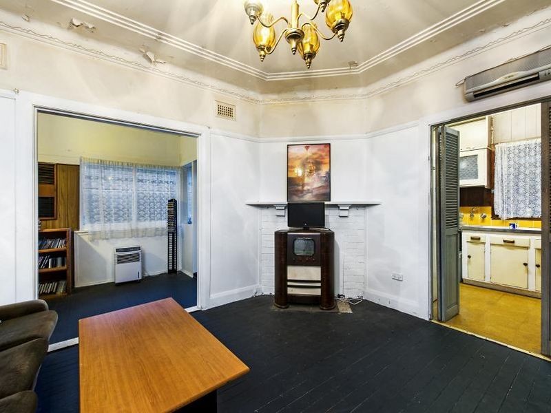 538 Henry Lawson Drive, East Hills NSW 2213