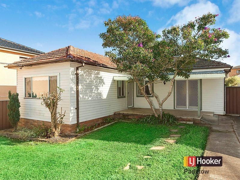 16 Spring Street, Padstow NSW 2211