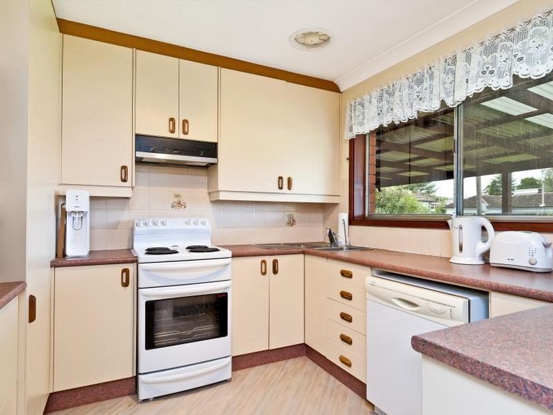 22 Seidel Avenue, Picnic Point NSW 2213