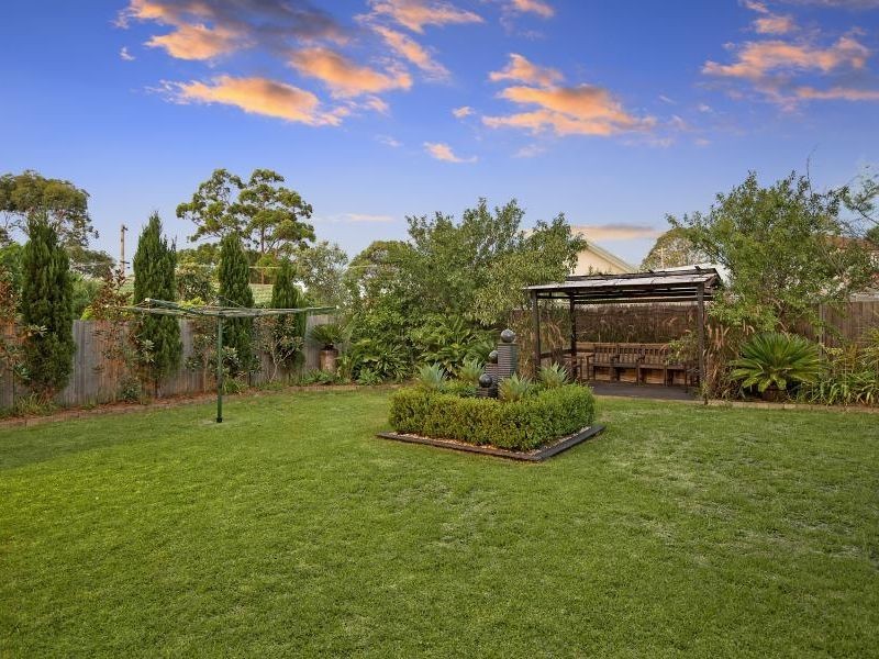 577 Henry Lawson Drive, East Hills NSW 2213