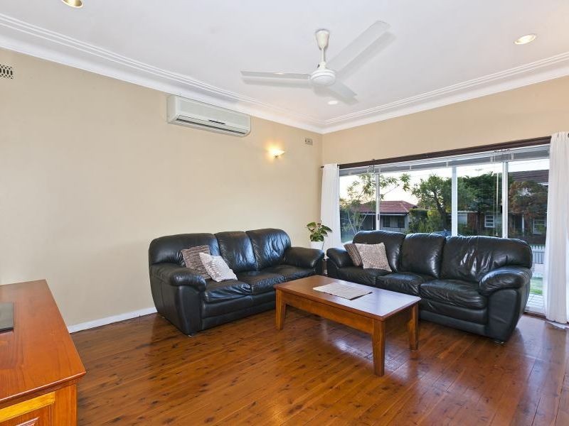 19 Tracey Street, Revesby NSW 2212