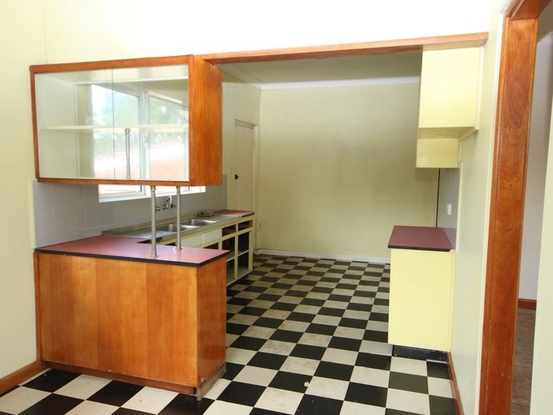 183 Davies Road, Padstow NSW 2211