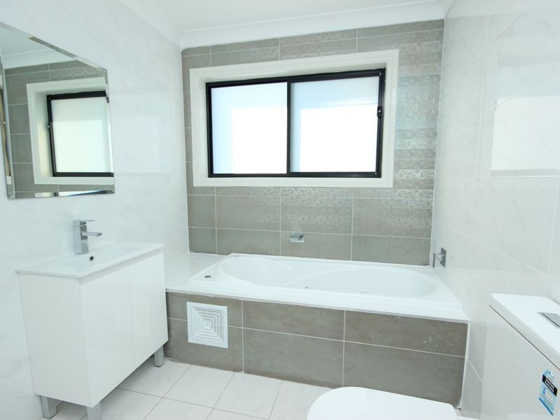 4 Windermere Crescent, Panania NSW 2213