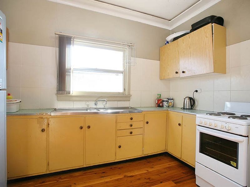 100 Clarence Street, Condell Park NSW 2200