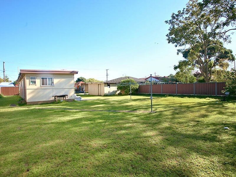 100 Clarence Street, Condell Park NSW 2200