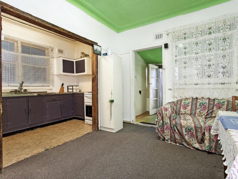 48 Rowland Street, Revesby NSW 2212