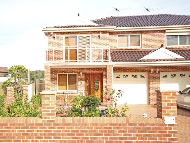 29 Henry Kendall Avenue, Padstow Heights NSW 2211