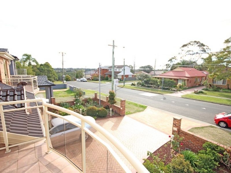 29 Henry Kendall Avenue, Padstow Heights NSW 2211