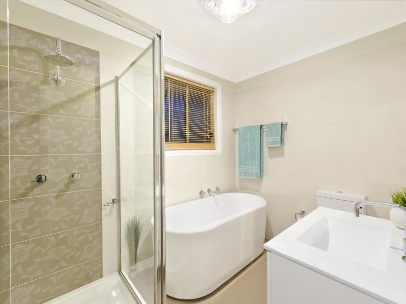 Duplex 2/7 Henry Lawson Drive, Picnic Point NSW 2213