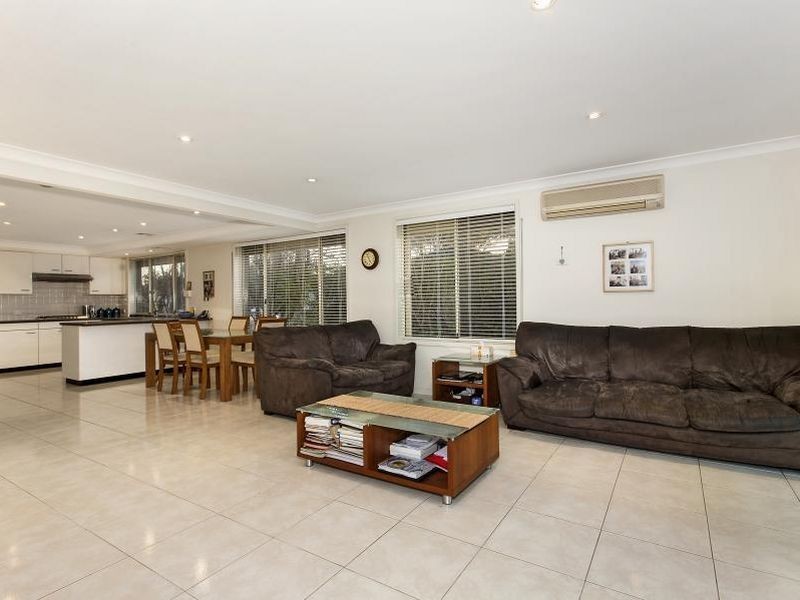 48 Samuel Street, Peakhurst NSW 2210