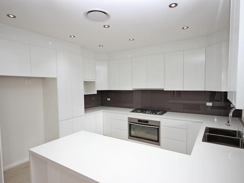 130a Gibson Avenue, Padstow NSW 2211