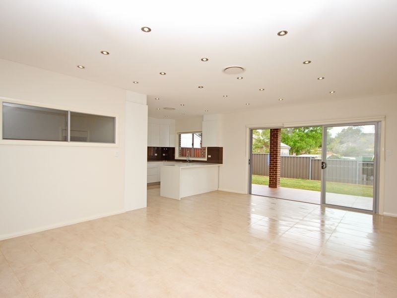 130a Gibson Avenue, Padstow NSW 2211