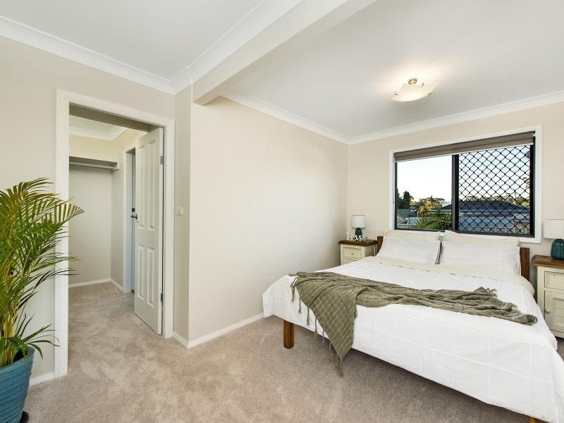 5 Peppermint Grove, Panania NSW 2213