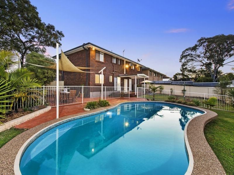 5 Peppermint Grove, Panania NSW 2213