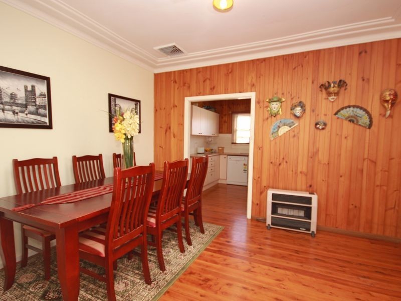 5 Kinross Place, Revesby NSW 2212