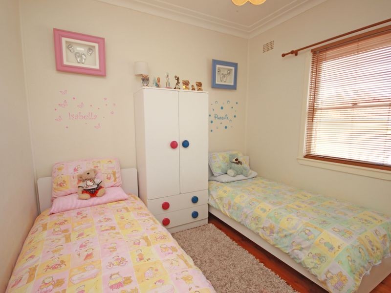 5 Kinross Place, Revesby NSW 2212