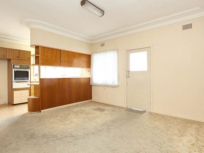 1 Uralla Avenue, Padstow NSW 2211