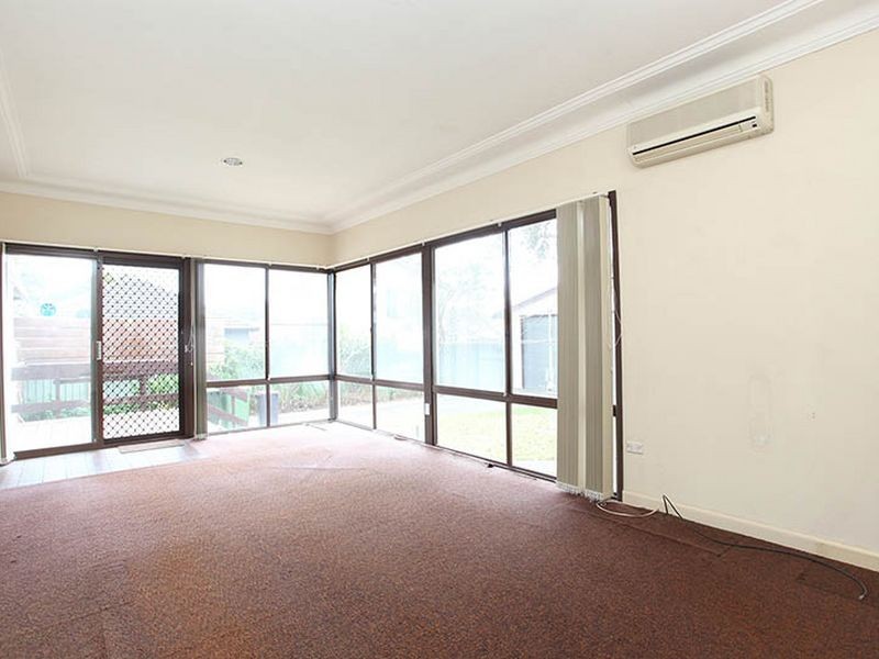 1 Uralla Avenue, Padstow NSW 2211