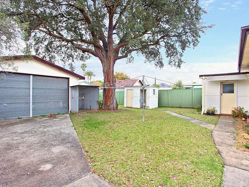 1 Uralla Avenue, Padstow NSW 2211