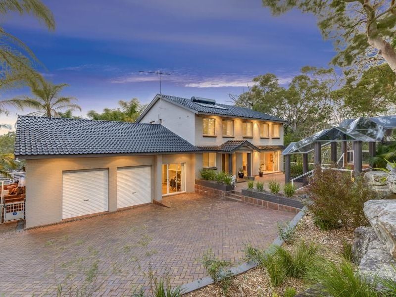 1 Carinya Road, Picnic Point NSW 2213