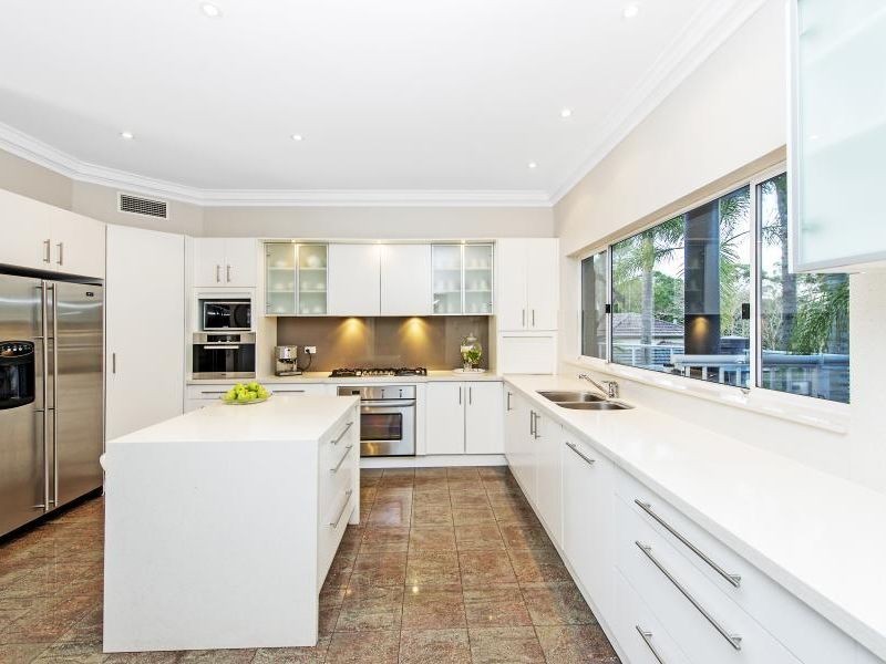 1 Carinya Road, Picnic Point NSW 2213