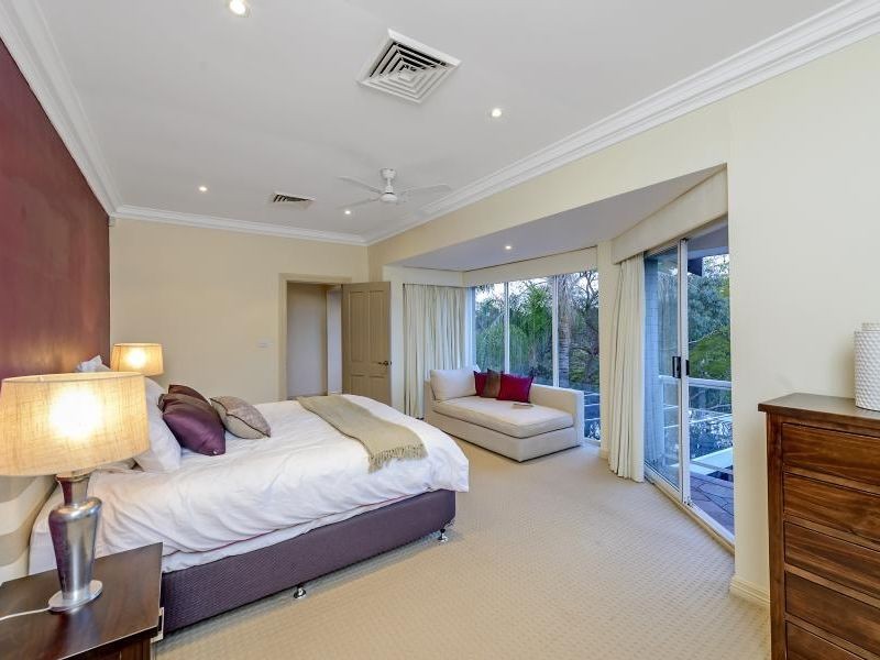 1 Carinya Road, Picnic Point NSW 2213