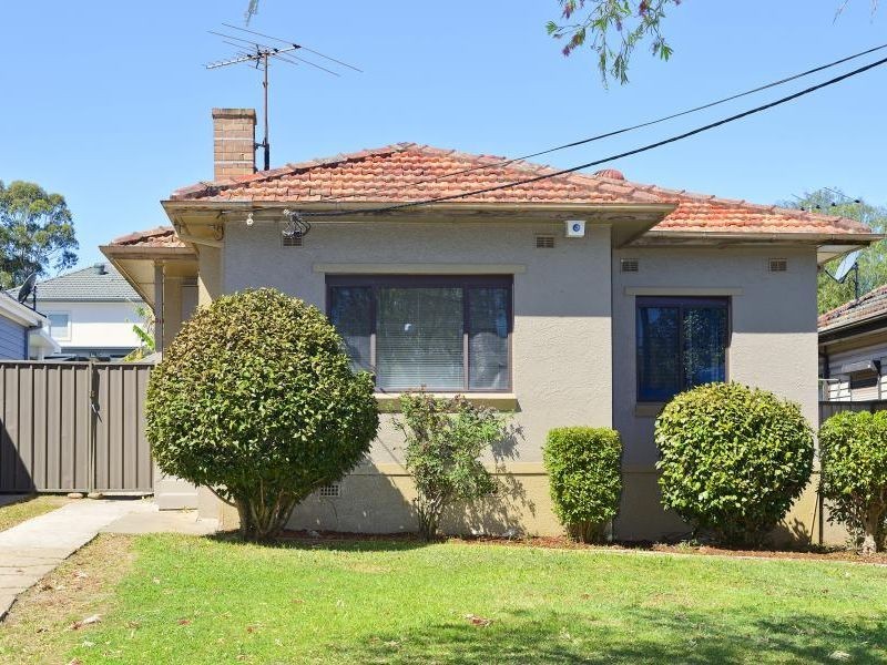 31 Clifford Street, Panania NSW 2213