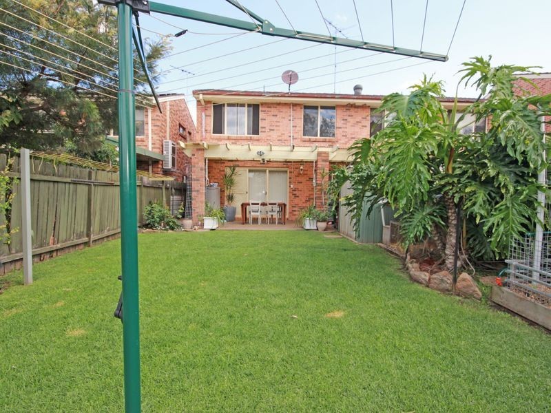 2/54 Whittle Avenue, Milperra NSW 2214