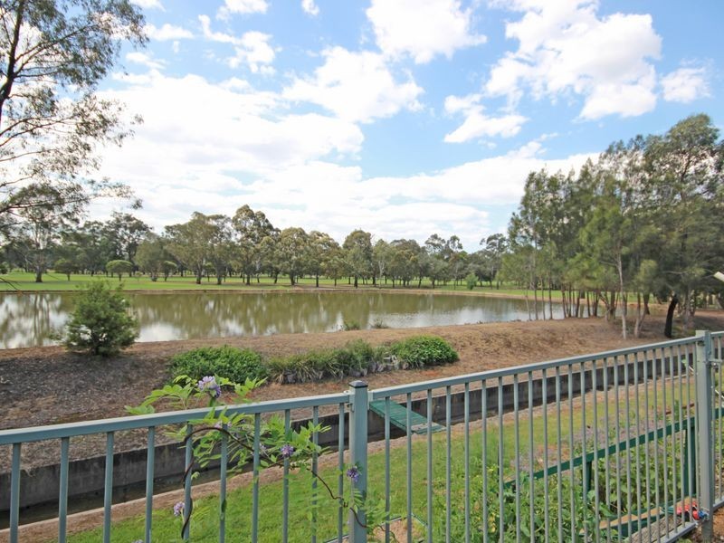2/54 Whittle Avenue, Milperra NSW 2214