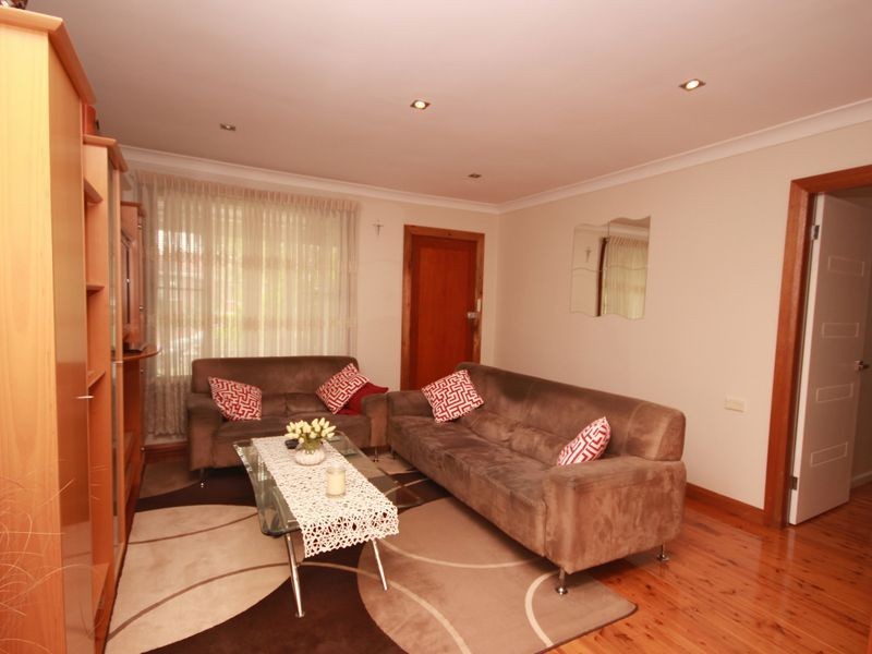 3 Kinross Place, Revesby NSW 2212