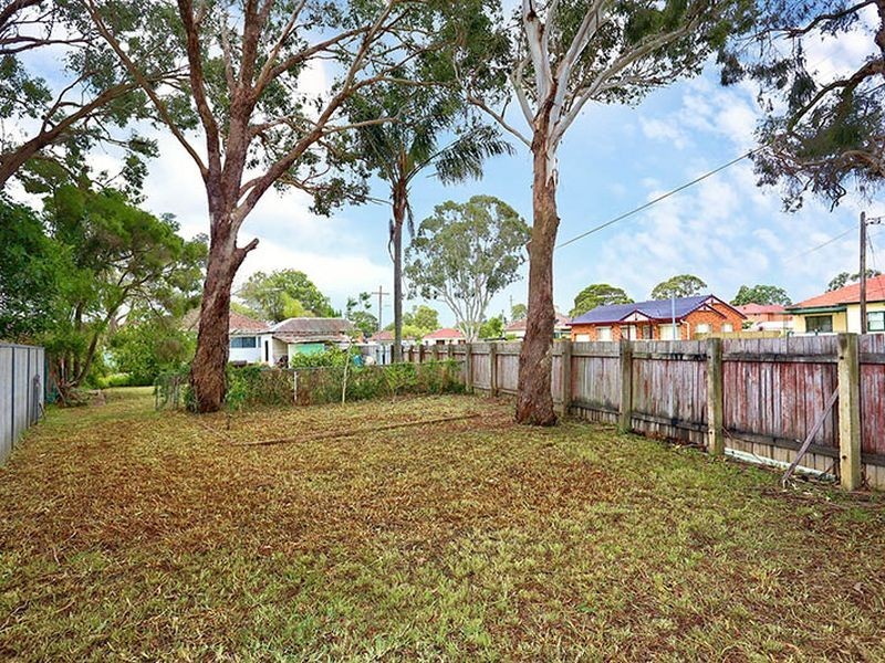 139 Horsley Road, Panania NSW 2213