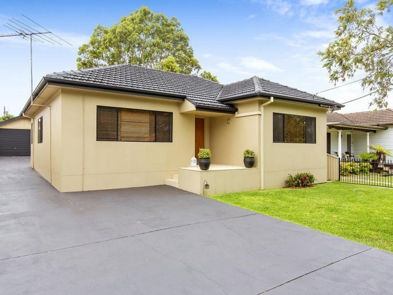 27 Uralla Avenue, Padstow NSW 2211
