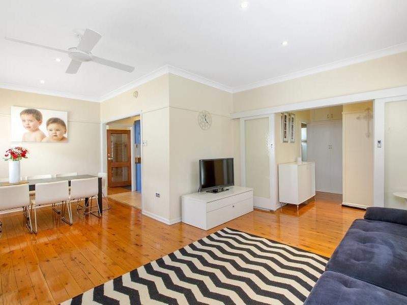 27 Uralla Avenue, Padstow NSW 2211