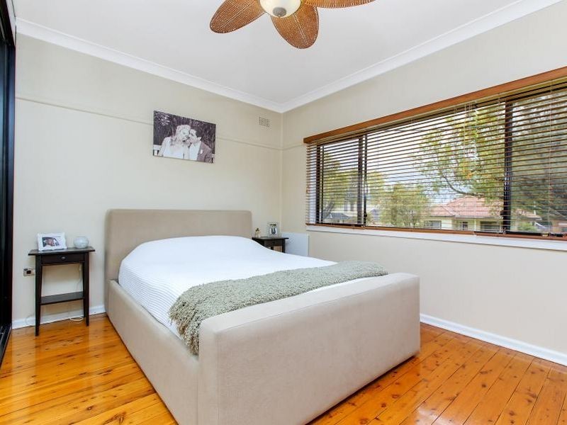 27 Uralla Avenue, Padstow NSW 2211