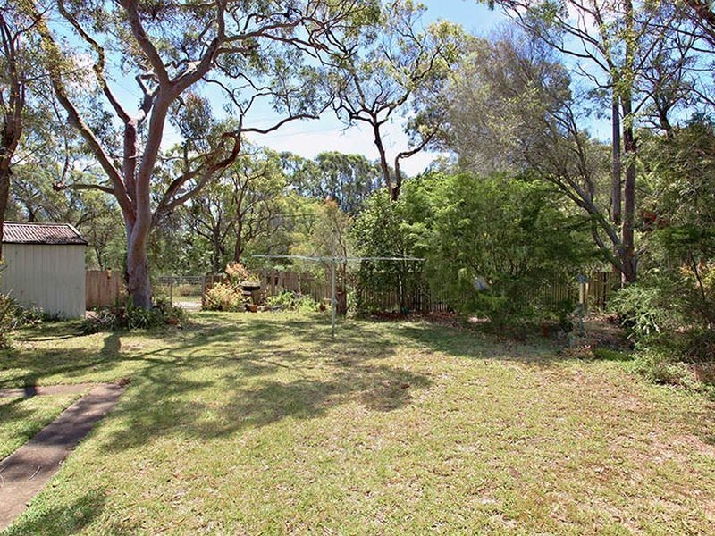 18 Tallawarra Avenue, Padstow NSW 2211